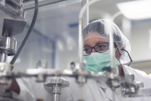 药品注册受理事情调解：12月1日起，，，，，凡由总局审评审批的注册申请均由总局受理